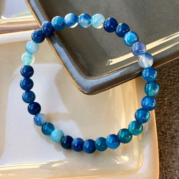 Jewelry - ✨BLUE AGATE STONE BRACELET 6mm✨